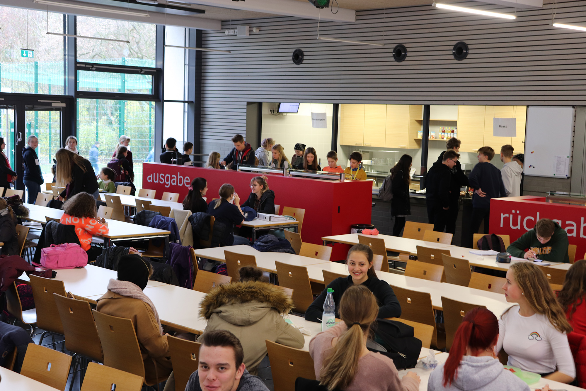 Verpflegung in der Mensa