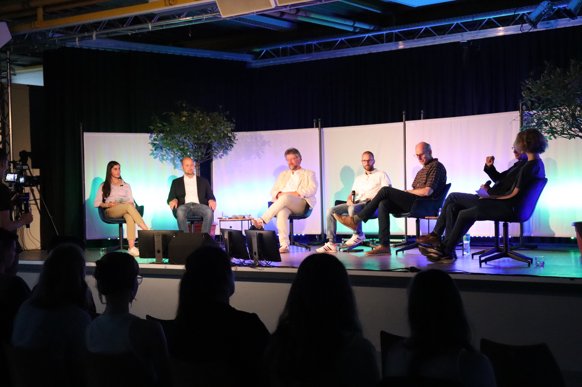 Podiumsdiskussion